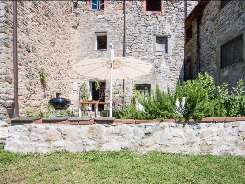Foto Semindipendente in Vendita a Pescaglia
