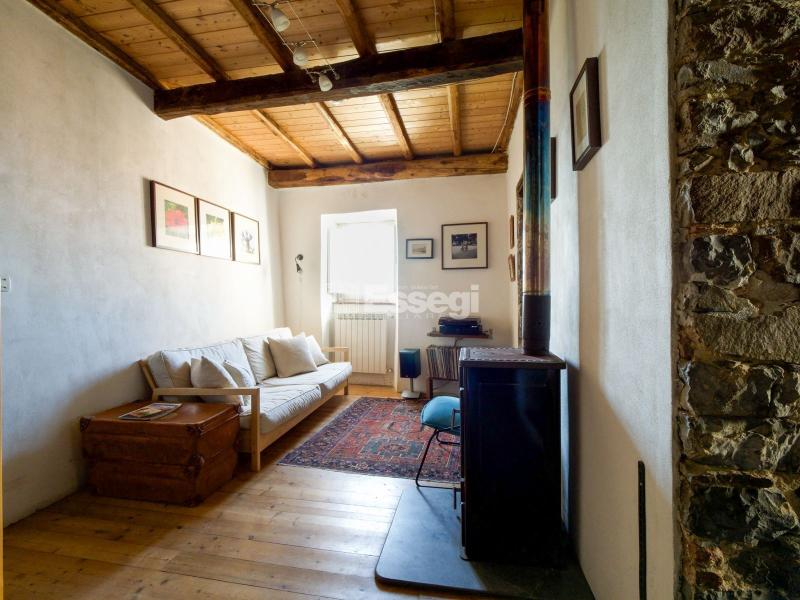 Foto Semindipendente in Vendita a Pescaglia
