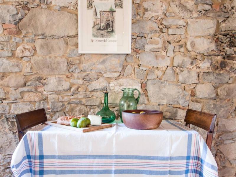 Foto Semindipendente in Vendita a Pescaglia