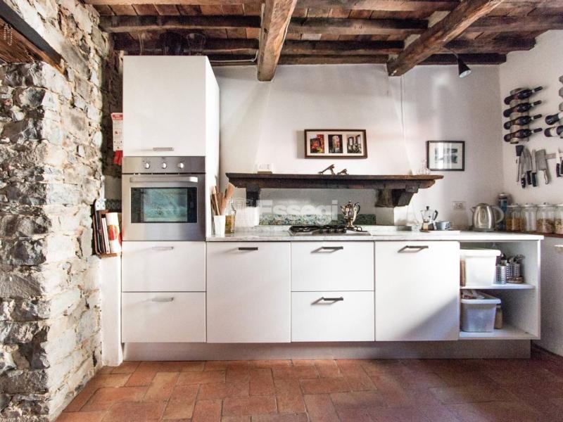 Foto Semindipendente in Vendita a Pescaglia