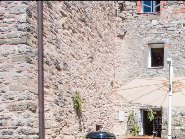 Foto Semindipendente in Vendita a Pescaglia