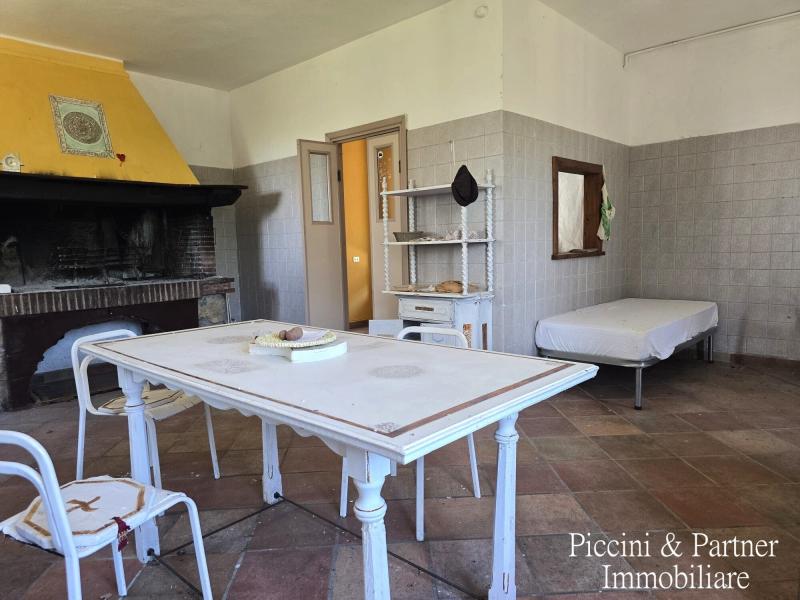 Foto Villa in Vendita a San Venanzo