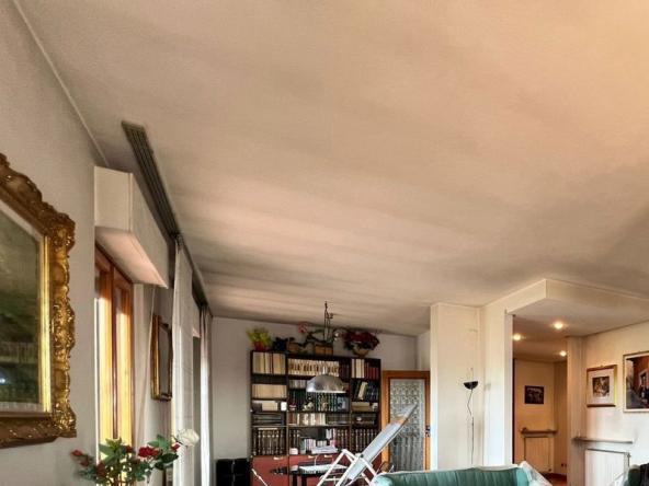 Foto Attico-mansarda in Vendita a Corciano