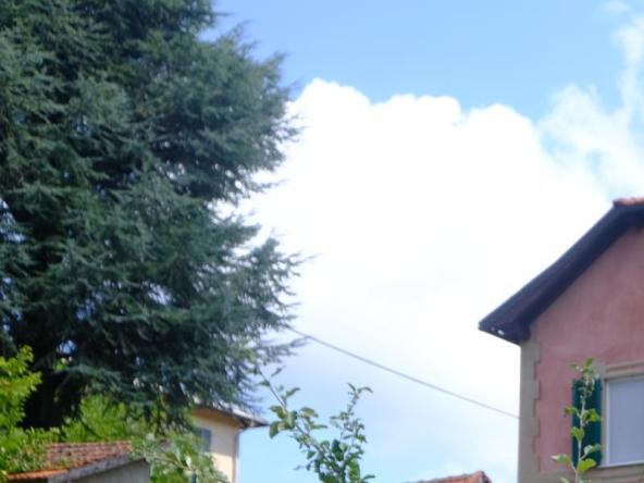 Foto Rustico-casale-corte in Vendita a Sassello