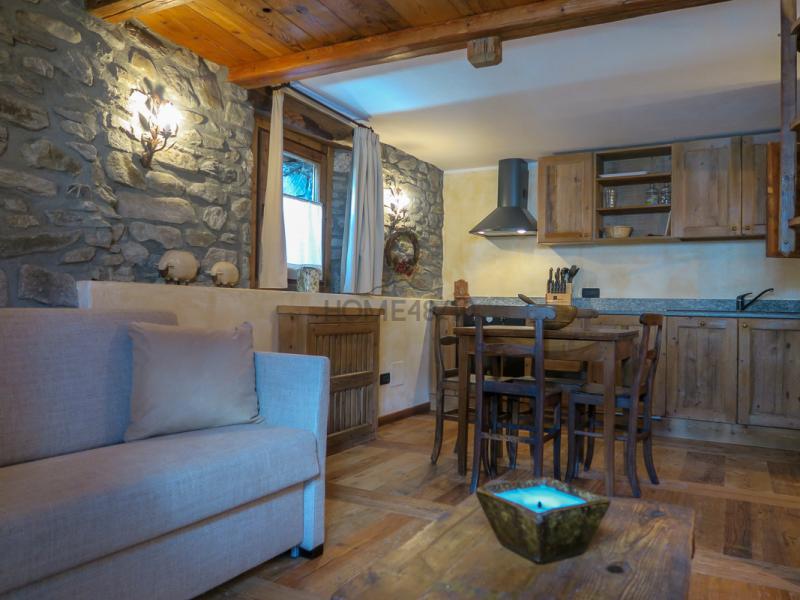 Foto Appartamento in Affitto a Courmayeur