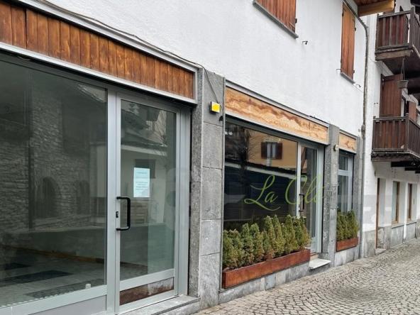 Foto Casa-singola in Vendita a Courmayeur
