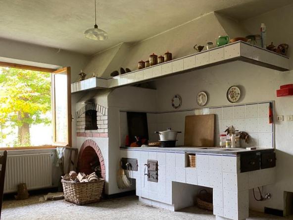 Foto Porzione di casa in Vendita a Urbe