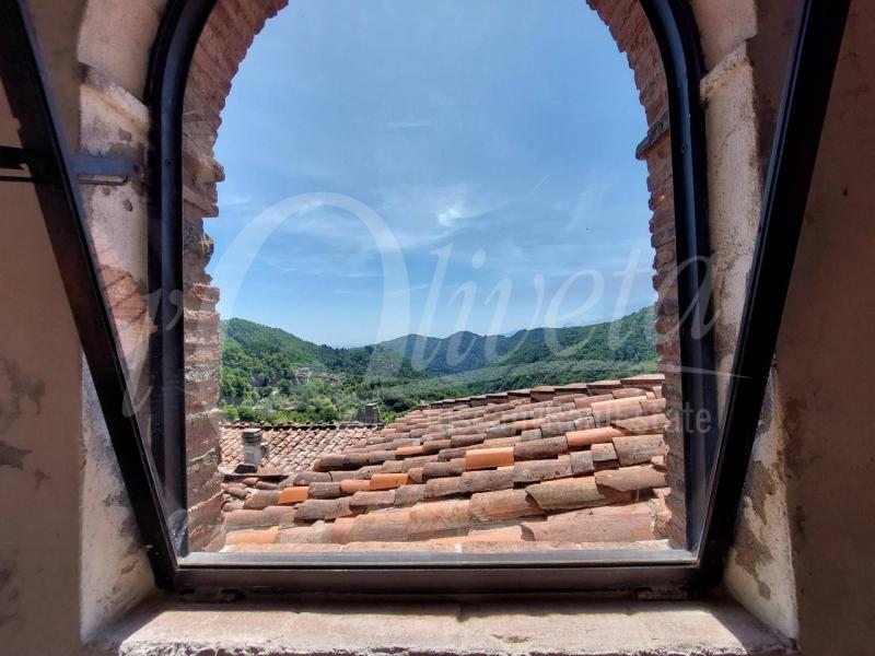 Foto casa-indipendente in Vendita a Pescaglia