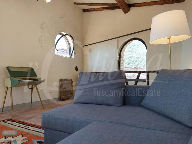 Foto casa-indipendente in Vendita a Pescaglia
