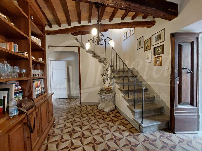 Foto casa-indipendente in Vendita a Pescaglia