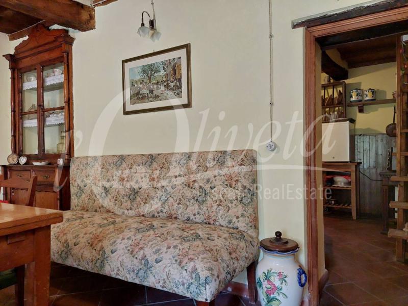 Foto semi_detached_house in Vendita a Pescaglia