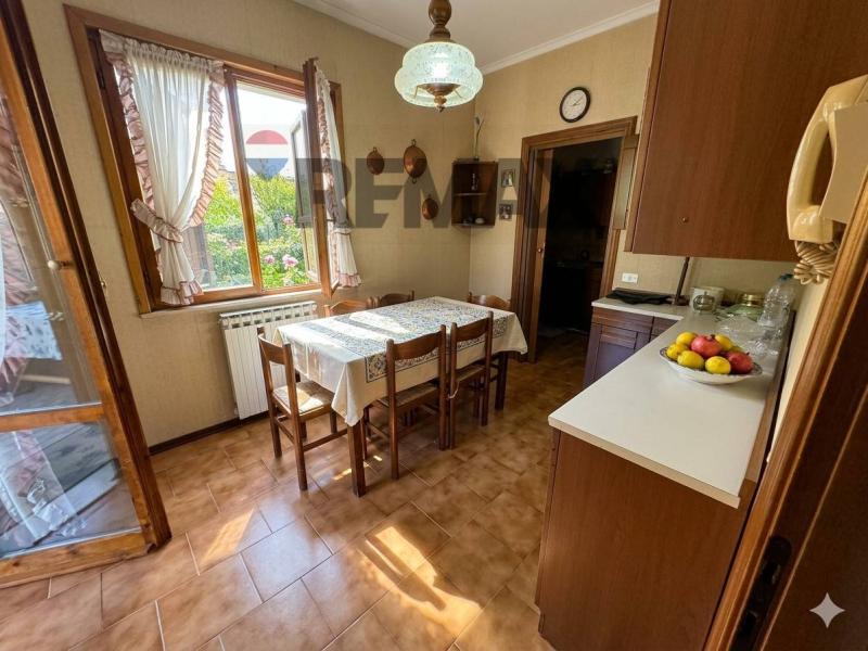Foto appartamento in Vendita a Pellegrino Parmense
