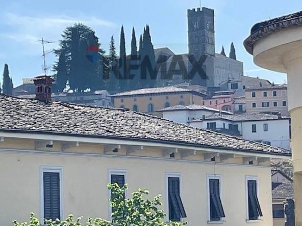 Foto appartamento in Vendita a Barga