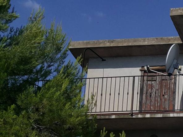 Foto casa-indipendente in Vendita a Roccascalegna