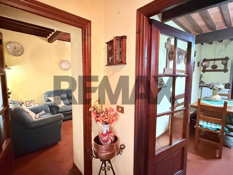 Foto semi_detached_house in Vendita a Coreglia Antelminelli