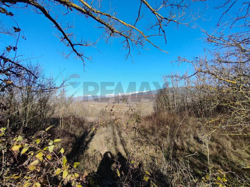 Foto terreno-residenziale in Vendita a Sant'Eusanio Forconese
