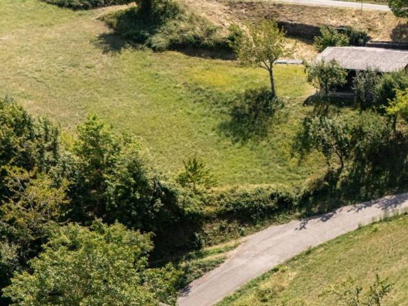 Foto terreno-residenziale in Vendita a Neviano degli Arduini