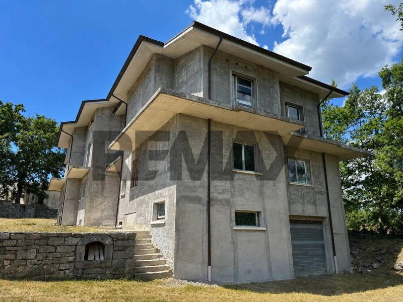 Foto appartamento in Vendita a Roccasicura