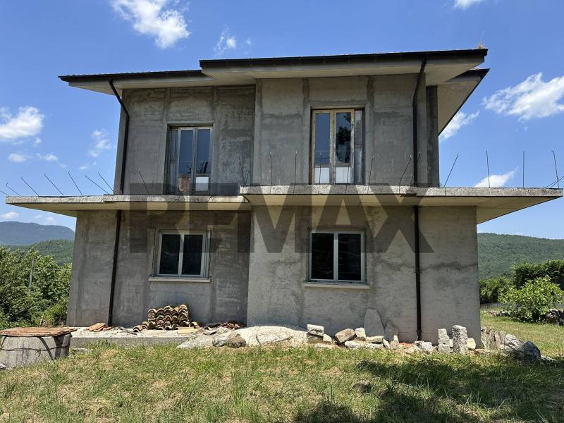 Foto appartamento in Vendita a Roccasicura