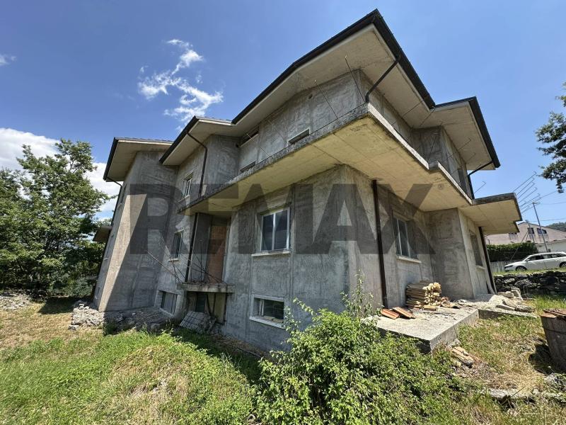 Foto appartamento in Vendita a Roccasicura