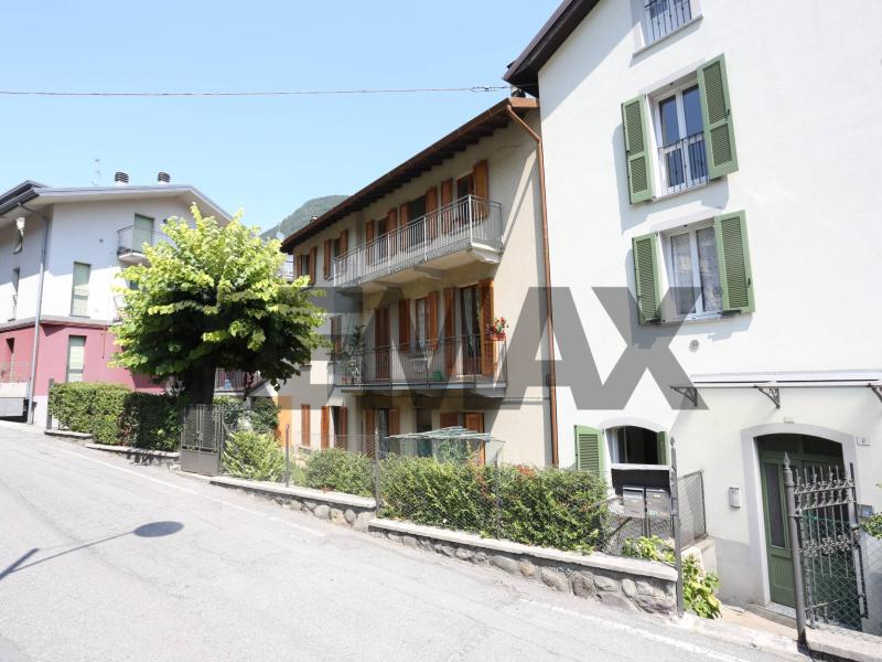 Foto casa-indipendente in Vendita a San Pellegrino Terme