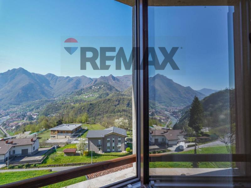 Foto semi_detached_house in Vendita a San Pellegrino Terme