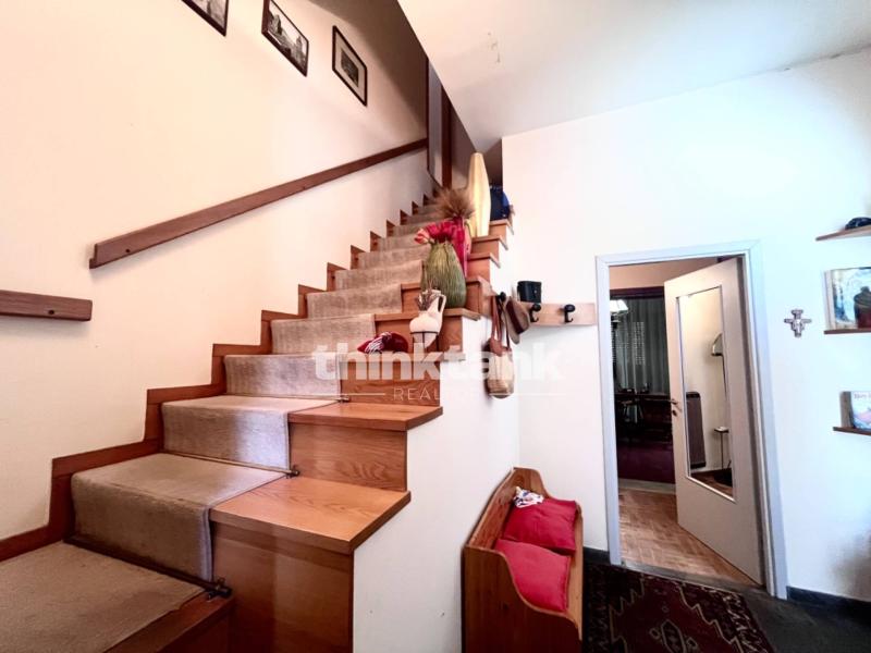 Foto villa in Vendita a Lercara Friddi