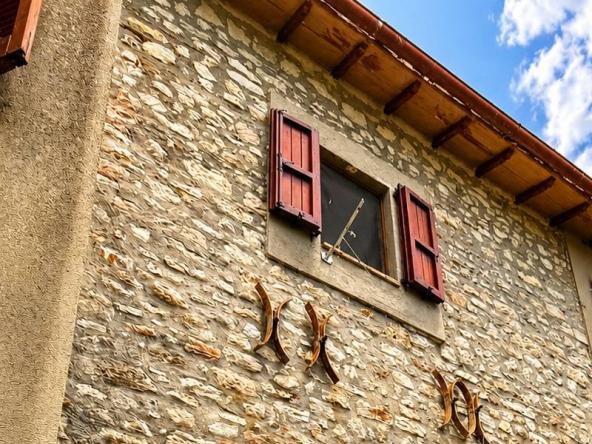 Foto semi_detached_house in Vendita a Cerreto di Spoleto