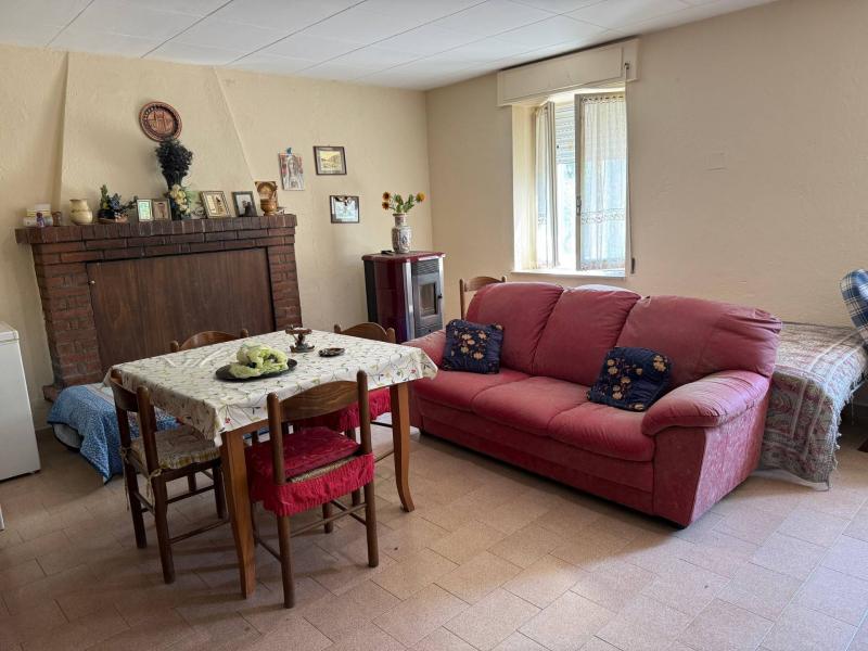 Foto casa-indipendente in Vendita a Cerreto di Spoleto
