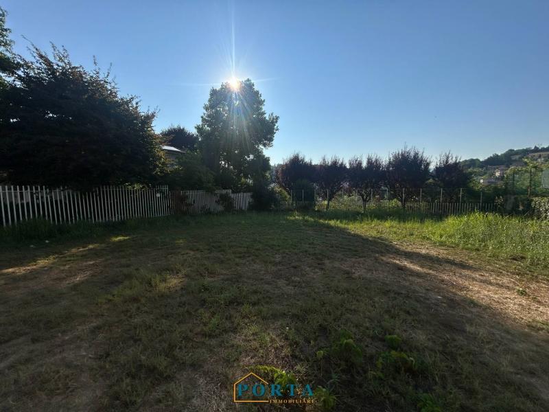 Foto terreno-residenziale in Vendita a Mondov&igrave;