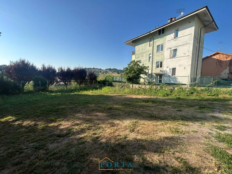 Foto terreno-residenziale in Vendita a Mondov&igrave;