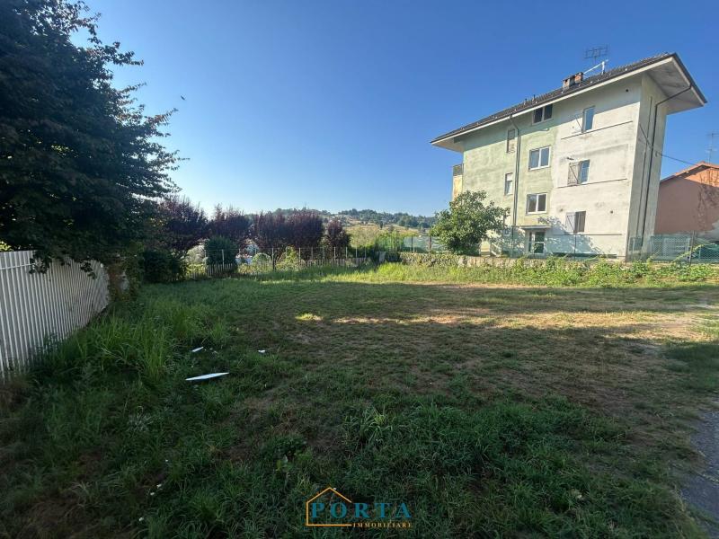 Foto terreno-residenziale in Vendita a Mondov&igrave;
