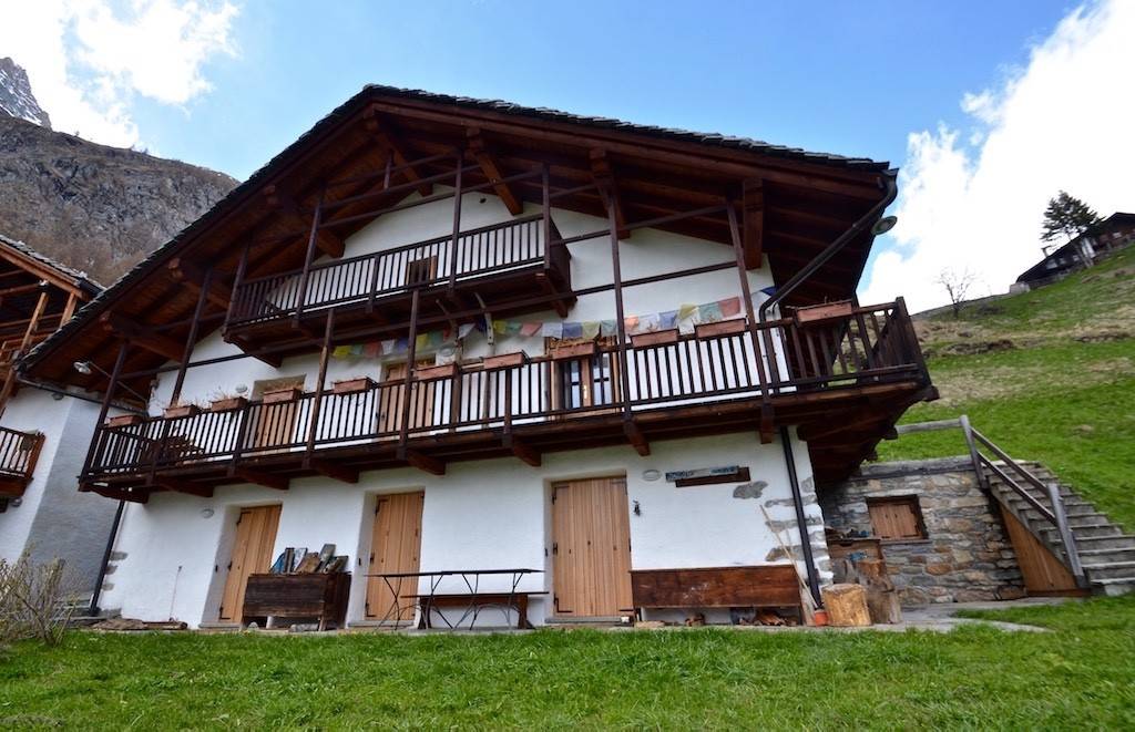 baitachalet in Vendita a Valle d'Aosta